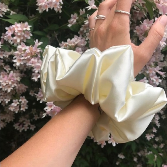 Homemade Scrunchies, Hair Accessories, fashion, - Picture 3 of 3